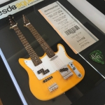 Quadro Humberto Gessinger com Mini Guitarra