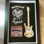 Quadro Lemmy com Mini Baixo e Ingresso