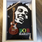 Quadro Bob Marley com Mini Violo
